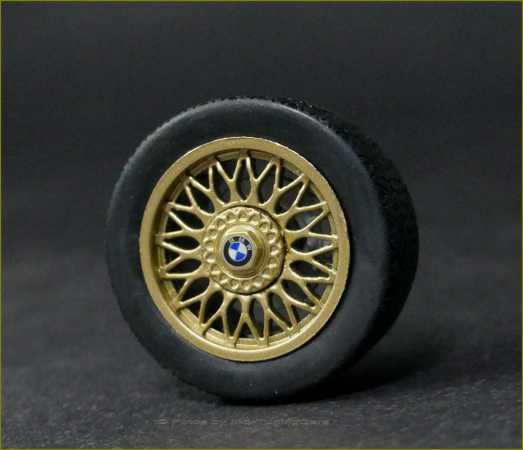 1:18 BMW E30 M3 Coupe [Gold]